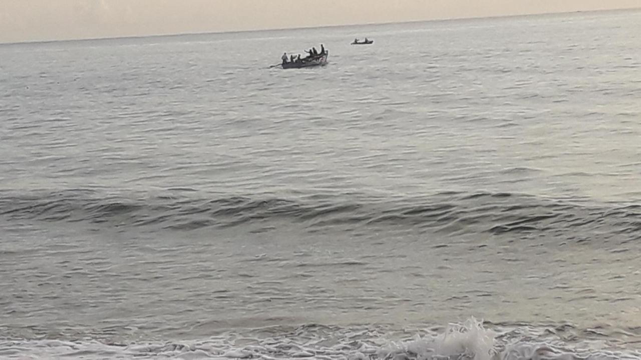 בטיקלואה Kunam Beach Rest Inn מראה חיצוני תמונה